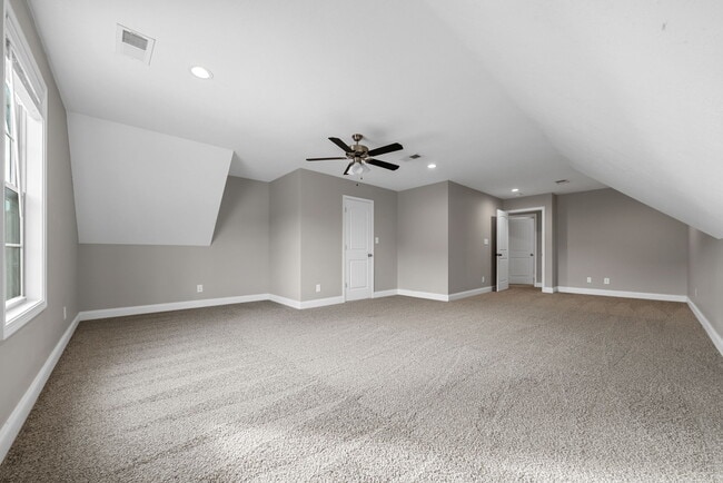 Building Photo - 1725 Rains Rd