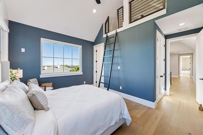 Building Photo - 5000 Creek Meadow