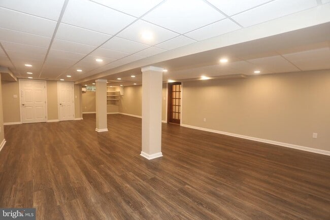 Building Photo - 1408 Pride Tree Cir