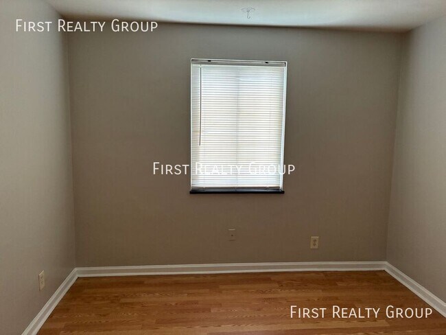 Building Photo - 3129 S. Smithville-#1