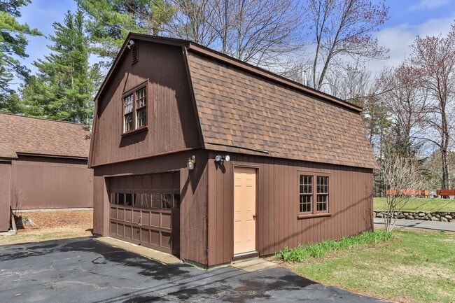 Building Photo - 7 Howards Grove Rd