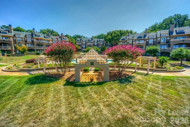 Building Photo - 639 Portside Dr