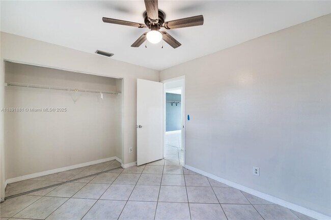 Building Photo - 13040 SW 262nd Ln