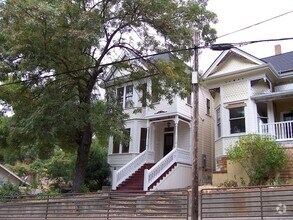 Building Photo - Victorian downtown