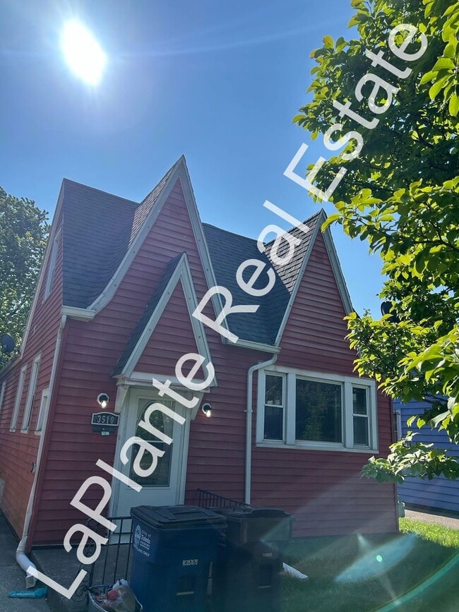 Primary Photo - 3510 Wallwerth Dr
