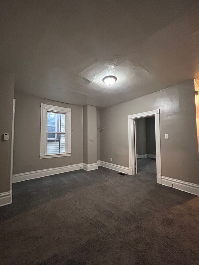 Building Photo - 1303 Woodland Ave