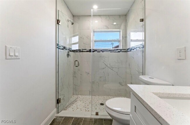 Building Photo - 5023 24th St SW