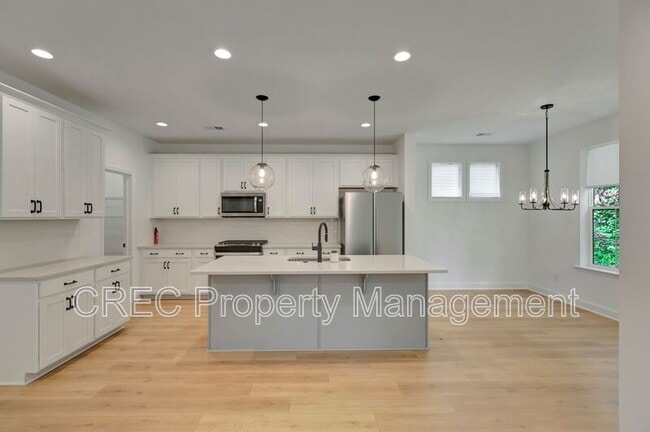 Building Photo - 251 Claret Cup Wy