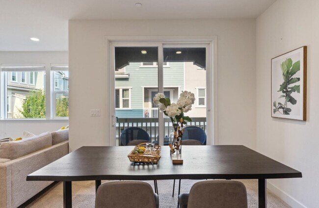 Building Photo - 118 Maidenhair Ter
