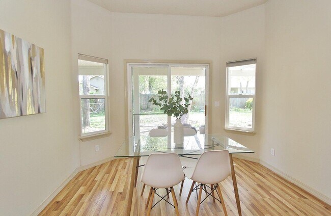 Building Photo - Your New Home Awaits in Bolder Creek! 4bed...