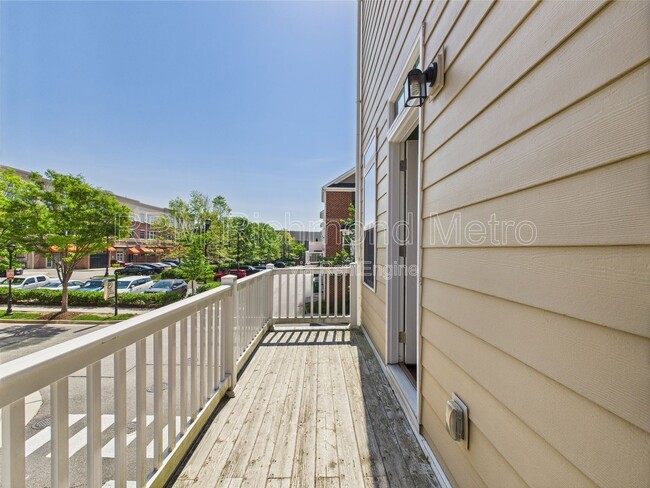 Building Photo - 2200 Liesfeld Parkway