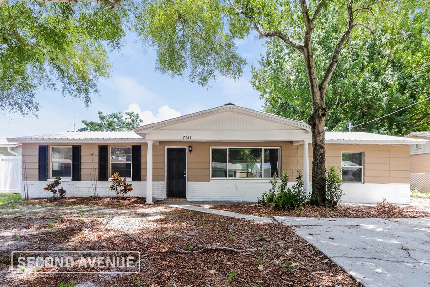 Building Photo - 7321 Coventry Dr