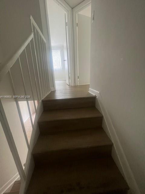 Building Photo - 6845 SW 45th Ln