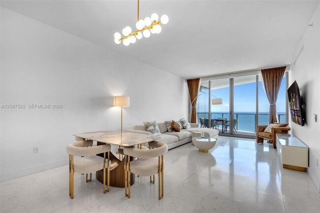 Building Photo - 15701 Collins Ave
