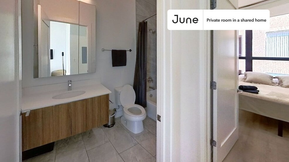 Building Photo - Room in Shared 4 bed/2 bath home