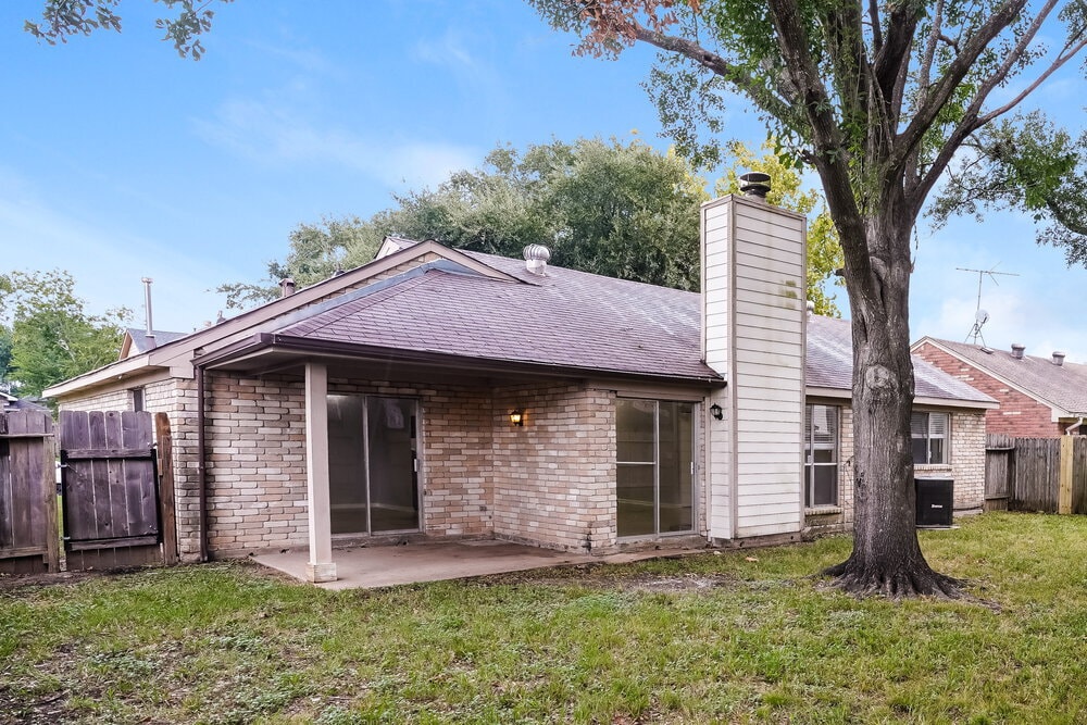 Building Photo - 19523 Elmtree Estates Dr