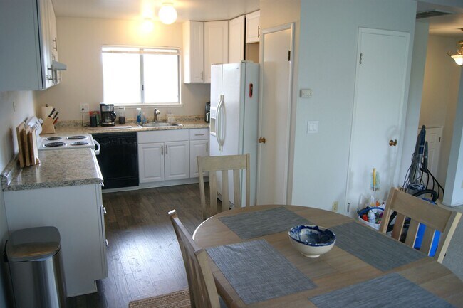 Building Photo - The American River is your backyard! 2 Bedroom 2.5 Bath Townhome