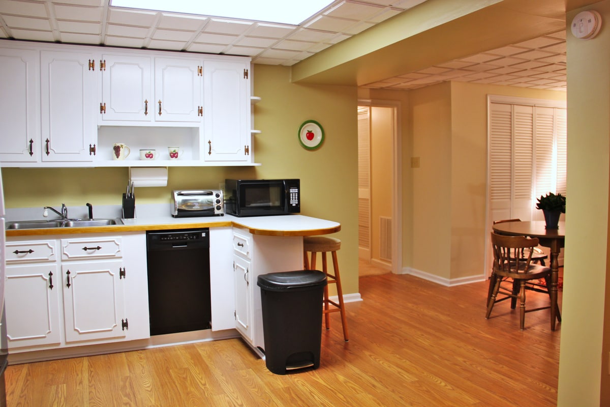 Kitchen and hallway to bed and bath - 813 Spring Valley Drive