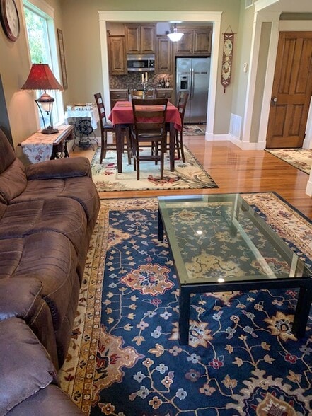 Building Photo - 3381 Sartain Rd