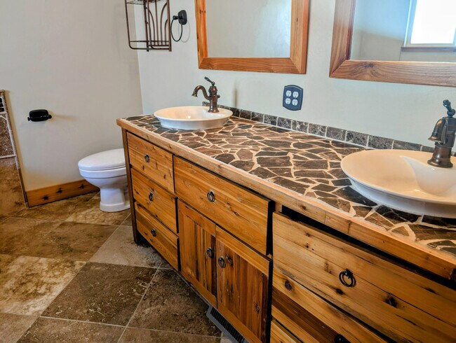 Building Photo - Harrisville