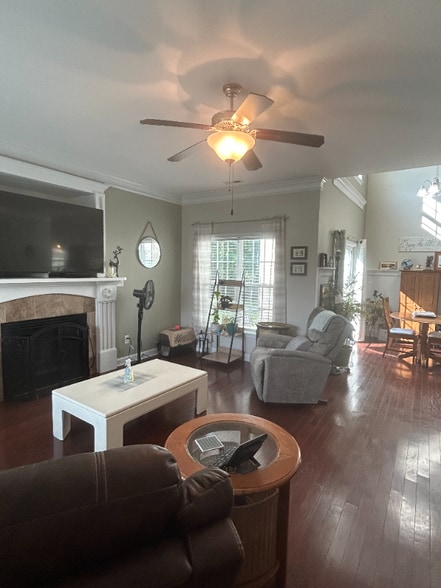 Building Photo - 100 Ashby Dr