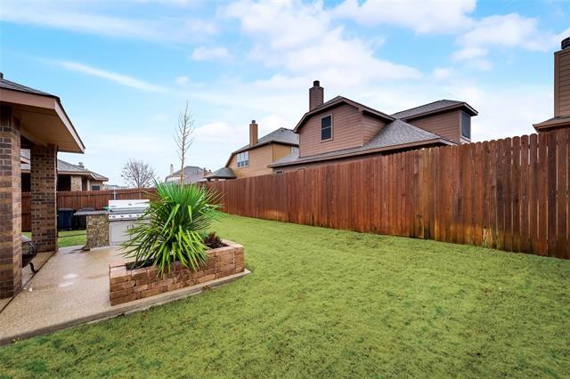 Building Photo - 15825 Carlton Oaks Dr