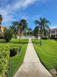 Building Photo - 12471 McGregor Blvd