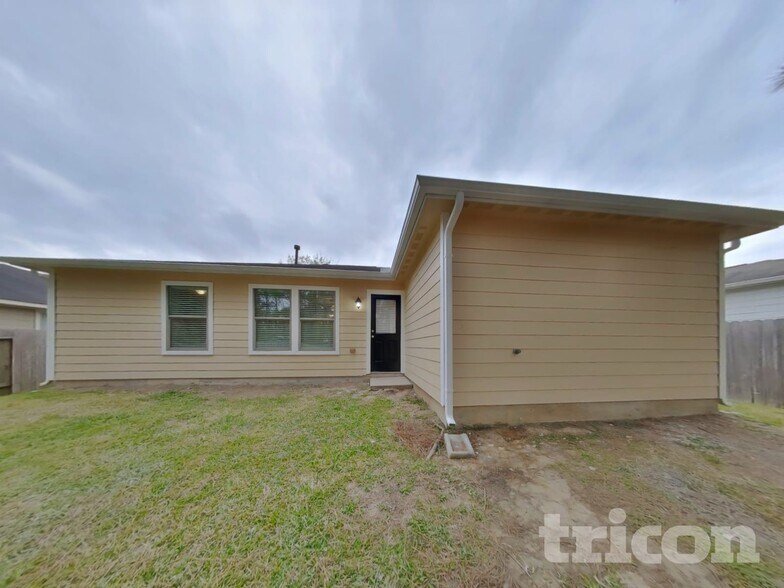 Building Photo - 1607 Katydid Ct