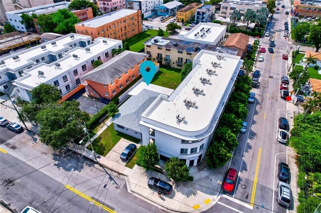 Building Photo - 1572 NW 2nd St