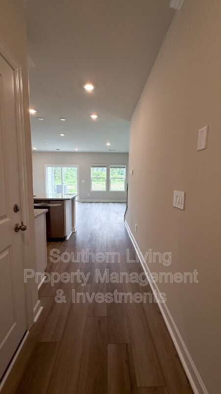 Building Photo - 1433 Old Rivers Rd