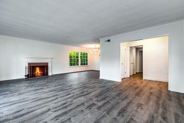 Building Photo - 681 S Orange Grove Blvd