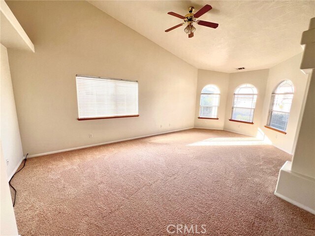 Building Photo - 13420 Chinquapin Dr