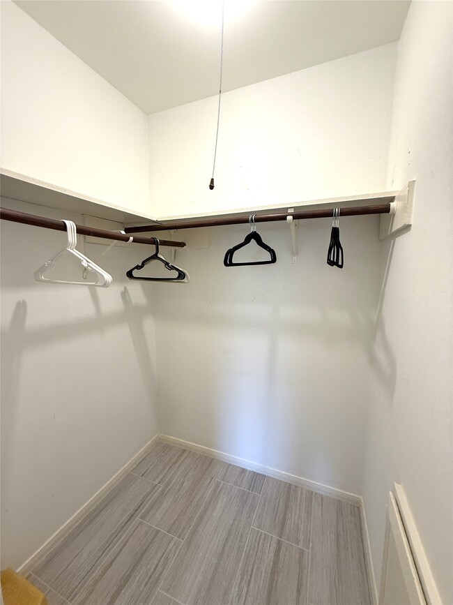 Building Photo - 14331 Still Meadow Dr