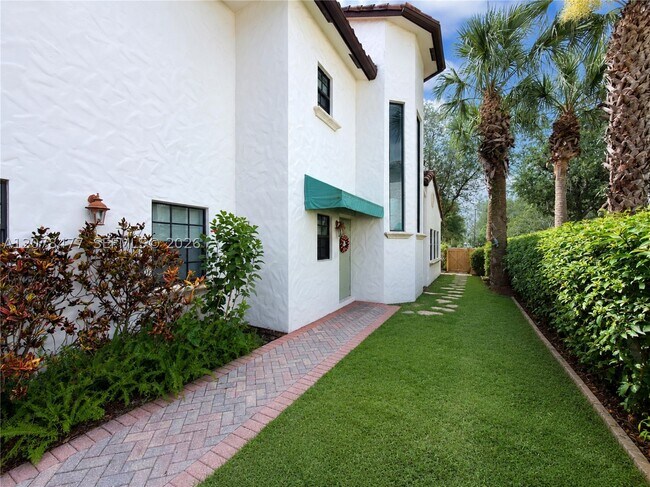 Building Photo - 2908 Hidden Harbour Ct