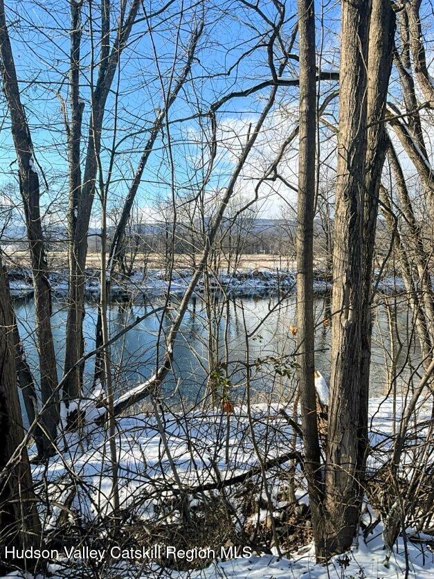 Building Photo - 3 Huguenot St