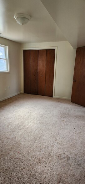 Building Photo - 226 Allison Ave