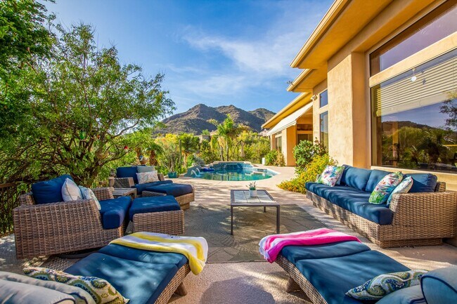 Building Photo - Available June 1st 2026 - Exclusive Gated Scottsdale Mountain Ranch Home
