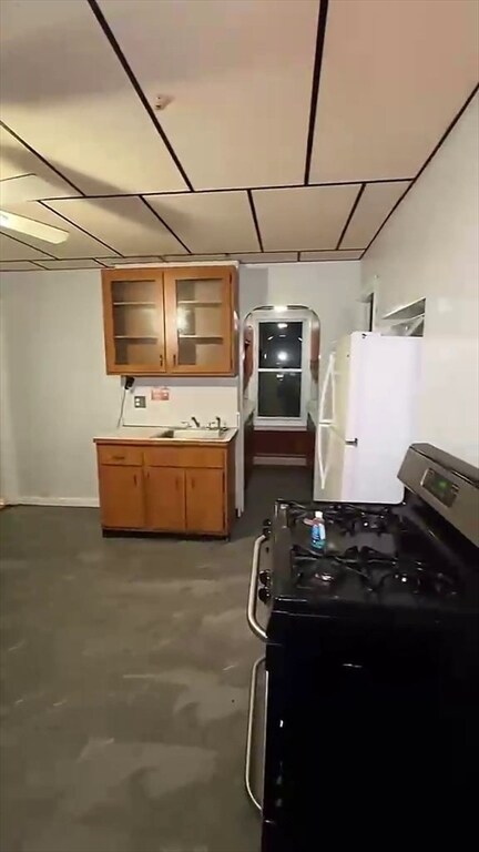 Building Photo - 68 Grove St