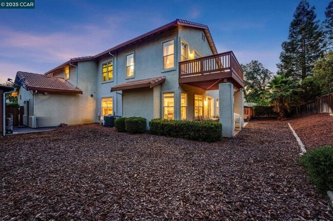 Building Photo - 1105 Peacock Creek Dr