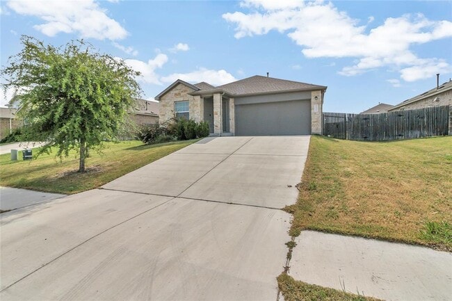 Building Photo - 21316 Quick Fox Dr