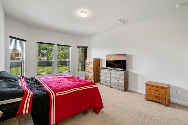 Building Photo - 2613 Sorano Cv