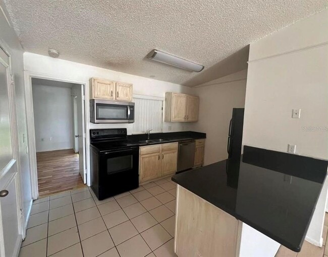 Building Photo - 1109 Woodman Way