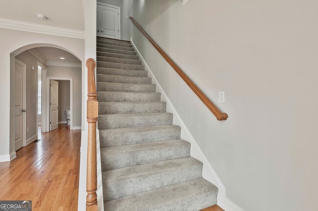 Building Photo - 205 Lexington Village