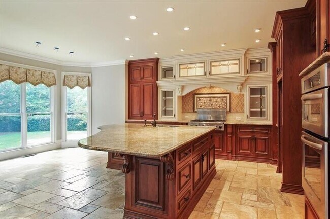 Primary Photo - 1095 Richmond Glen Cir