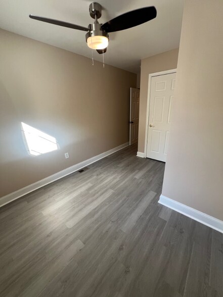 Building Photo - 2010 E Boston St