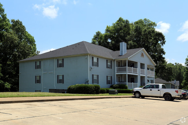 Building Photo - The Landings Apartments