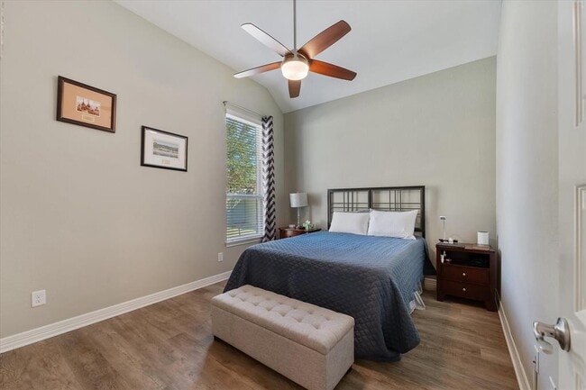 Building Photo - 10442 Lake Palmetto Dr