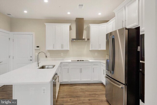 Building Photo - 44615 Wolfhound Sq