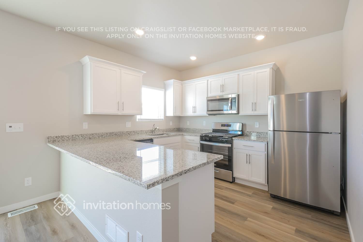 Building Photo - 7204 Dolores Ave