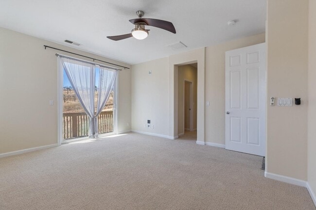Building Photo - 20863 Grapevine Dr